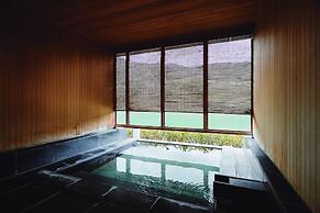 River Retreat GARAKU