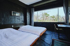 River Retreat GARAKU