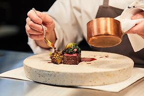 River Retreat GARAKU