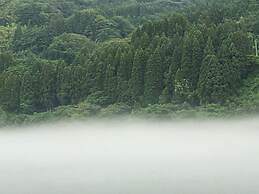 River Retreat GARAKU