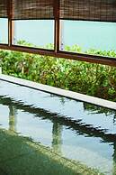 River Retreat GARAKU