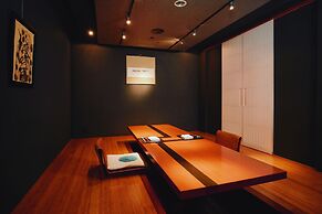 River Retreat GARAKU