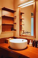 River Retreat GARAKU