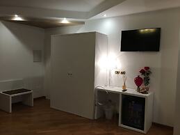 Carone Suite - Charme & Pool