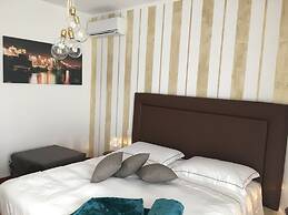 Carone Suite - Charme & Pool