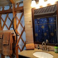 Yale Manor B&B and Yurt Glamping