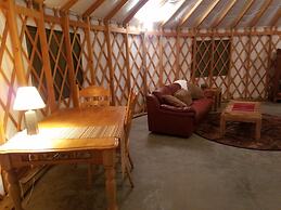 Yale Manor B&B and Yurt Glamping