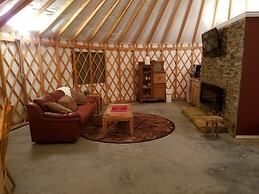 Yale Manor B&B and Yurt Glamping