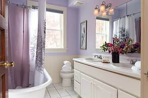 Yale Manor B&B and Yurt Glamping