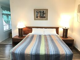 Gulfway Motel & Restaurant