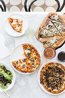 Kimpton Everly Hotel Hollywood by IHG