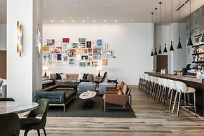Kimpton Everly Hotel Hollywood by IHG