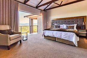 Intle Game Lodge