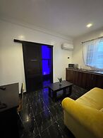 Posh Apartments Metro
