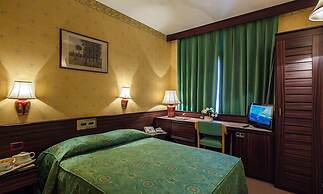 Hotel Leonardo Da Vinci