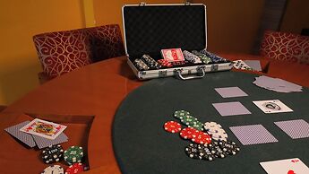Club Emerald