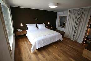 Atlantis Beach Residence