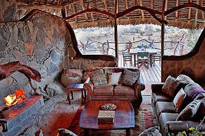 Elewana Loisaba Star Beds