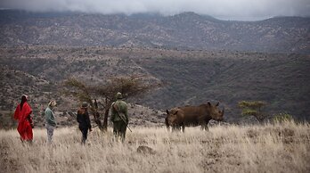 Elewana Lewa Safari Camp
