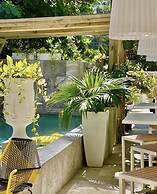 Tamboo Beside the Pointe