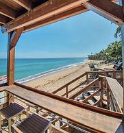 Tamboo Beside the Pointe