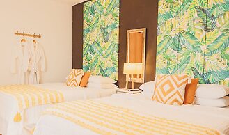 Tamboo Beside the Pointe