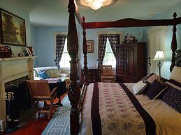 1805 House Bed and Breakfast