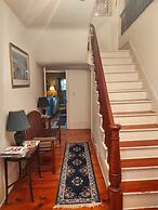 1805 House Bed and Breakfast