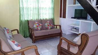 Buttercup Cottage Apartments