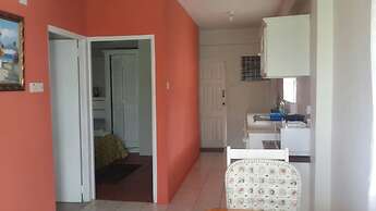 Buttercup Cottage Apartments