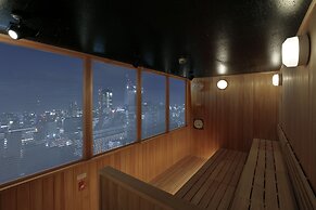 Candeo Hotels Osaka Namba