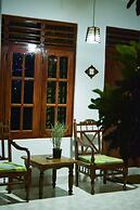 Hotel Happy Night & Restaurant