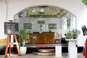 Hotel Happy Night & Restaurant