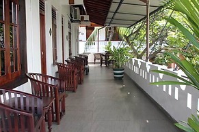 Hotel Happy Night & Restaurant