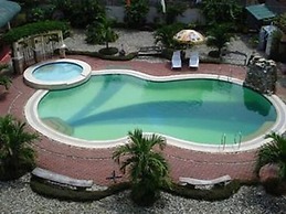 La Solana Suites And Resort