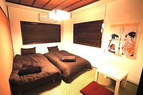 Funtoco Backpackers Namba - Hostel