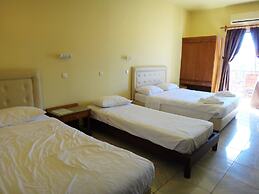 Diogenis Blue Palace