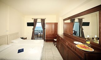 Diogenis Blue Palace