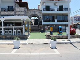 Diogenis Blue Palace