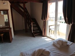 Diogenis Blue Palace