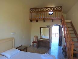 Diogenis Blue Palace