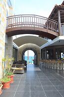 Diogenis Blue Palace