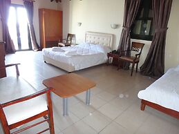 Diogenis Blue Palace