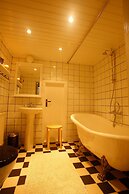 Villa Akvarellen Bed & Breakfast