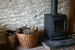 Troedyrhiw Holiday Cottages