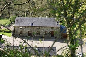 Troedyrhiw Holiday Cottages