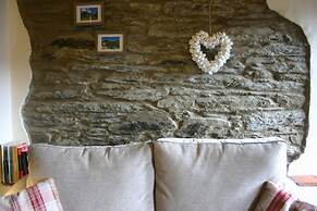 Troedyrhiw Holiday Cottages