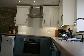 Troedyrhiw Holiday Cottages