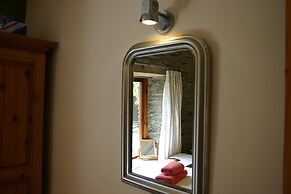 Troedyrhiw Holiday Cottages