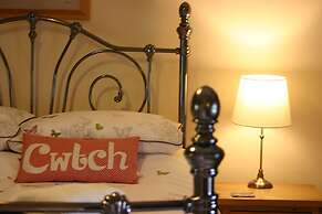 Troedyrhiw Holiday Cottages